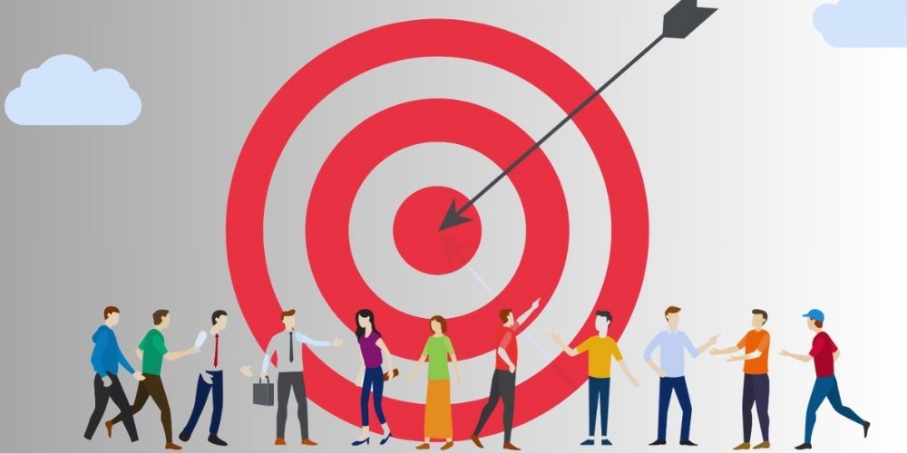 Chiến lược SEO: Cách xây dựng và triển khai hiệu quả cho website Doanh Nghiệp năm 2025 13 Đối tượng khách hàng của chiến lược SEO